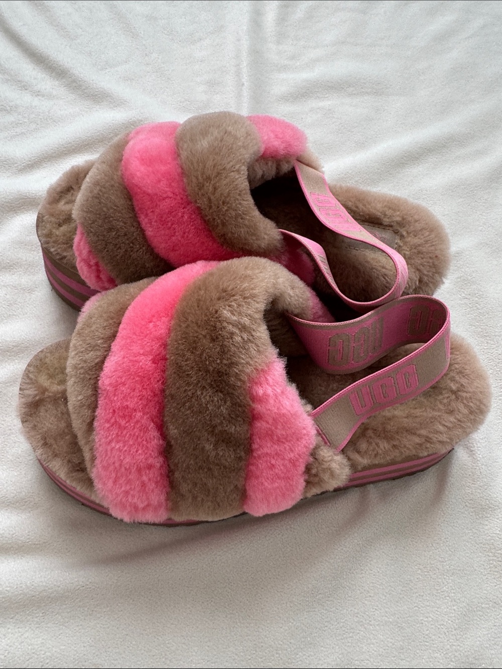 UGG Women's Pink and Brown Fur Slide Sandals - Picture 3 of 4